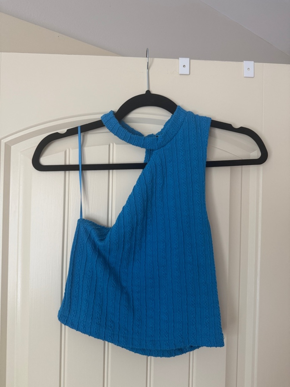 Zara Electric Blue One-Shoulder Knit Crop Top